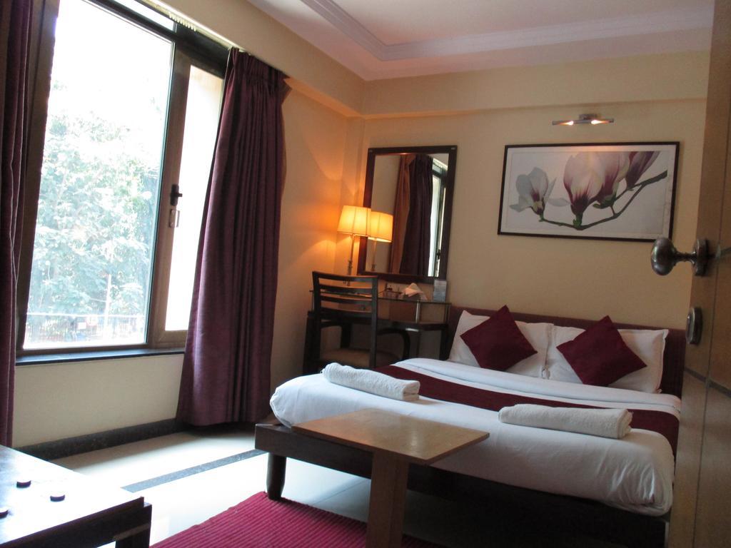 Hotel Sapna Marine Мумбаи Экстерьер фото